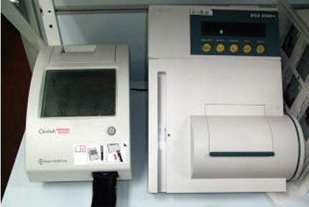 尿検査機器（PCA2000+Bayer）